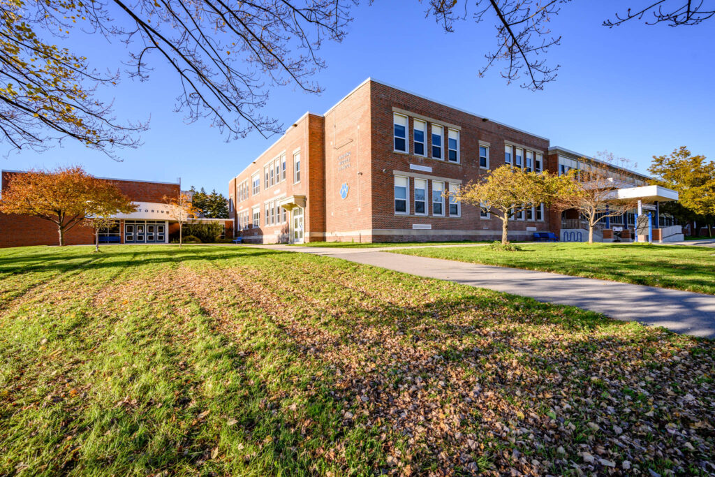 Project Spotlight - Lansing High School Theatre - R3D Media