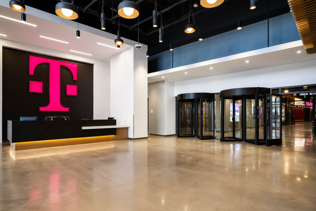 call nearest t mobile store